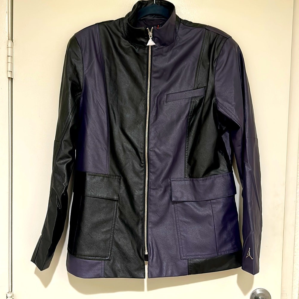 Michael Jordan Coat for Women Faux Black and Purple size L